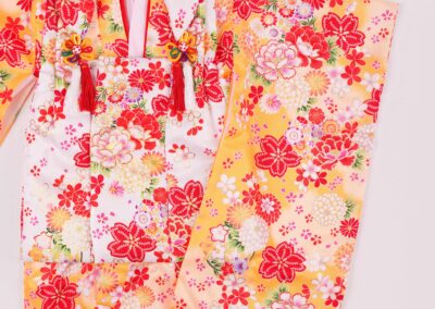 ３歳 女の子 七五三衣装 黄・白 芍薬と菊